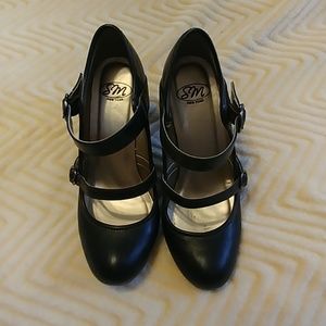 Sm Black shoes